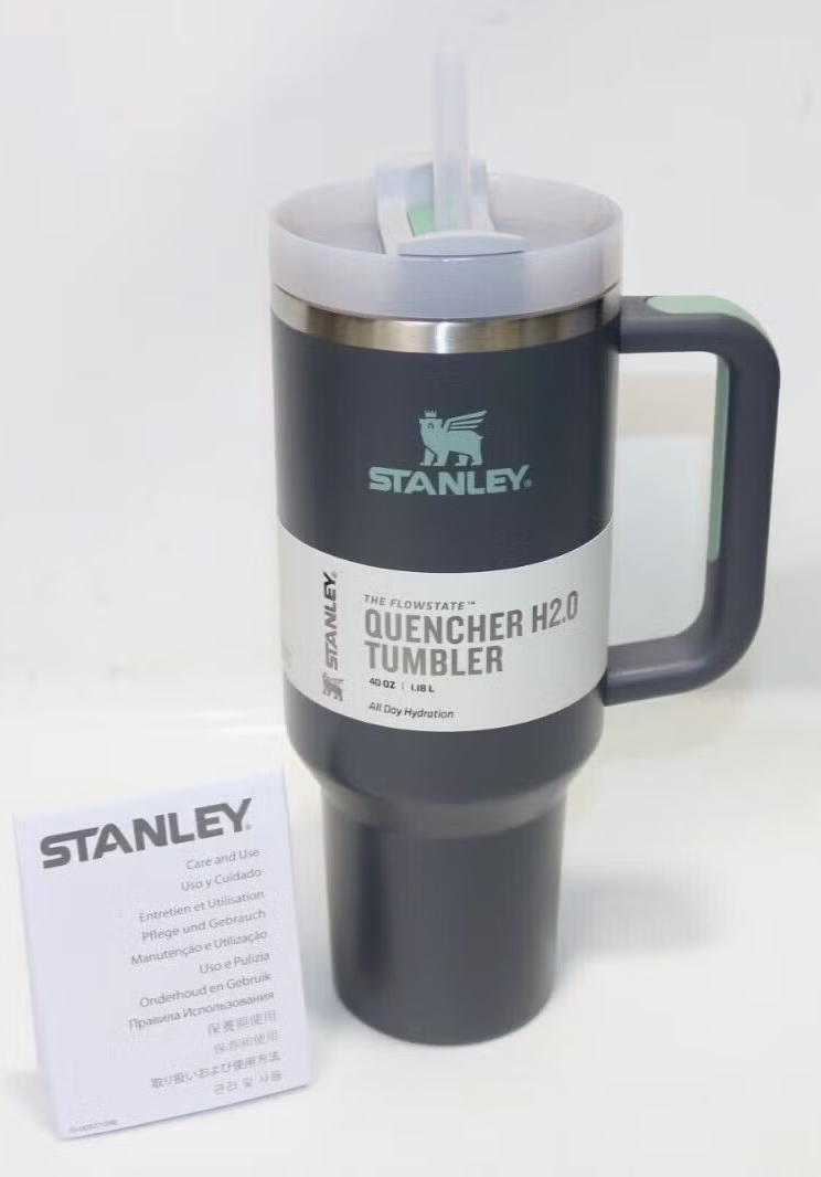 Stanley isotherme en acier inoxydable avec couvercle et paille pour eau, thé ou café glacé, smoothie et plus encore